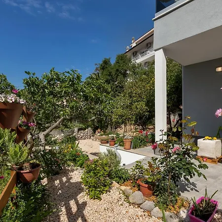 Kuca Za Odmor Lemon Tree Apartment Makarska