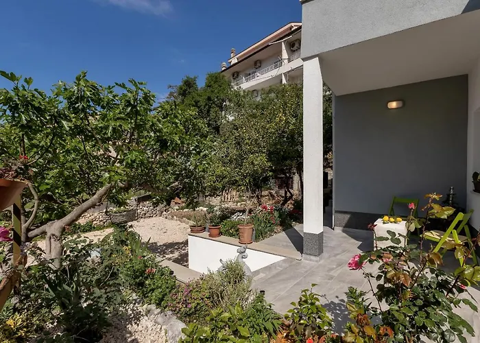 Kuca Za Odmor Lemon Tree Lägenhet Makarska