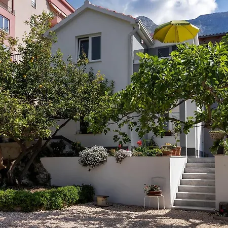 Kuca Za Odmor Lemon Tree Apartment Makarska