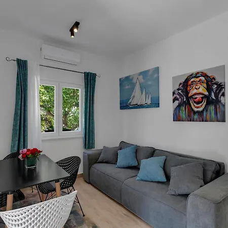 Apartment Kuca Za Odmor Lemon Tree Makarska